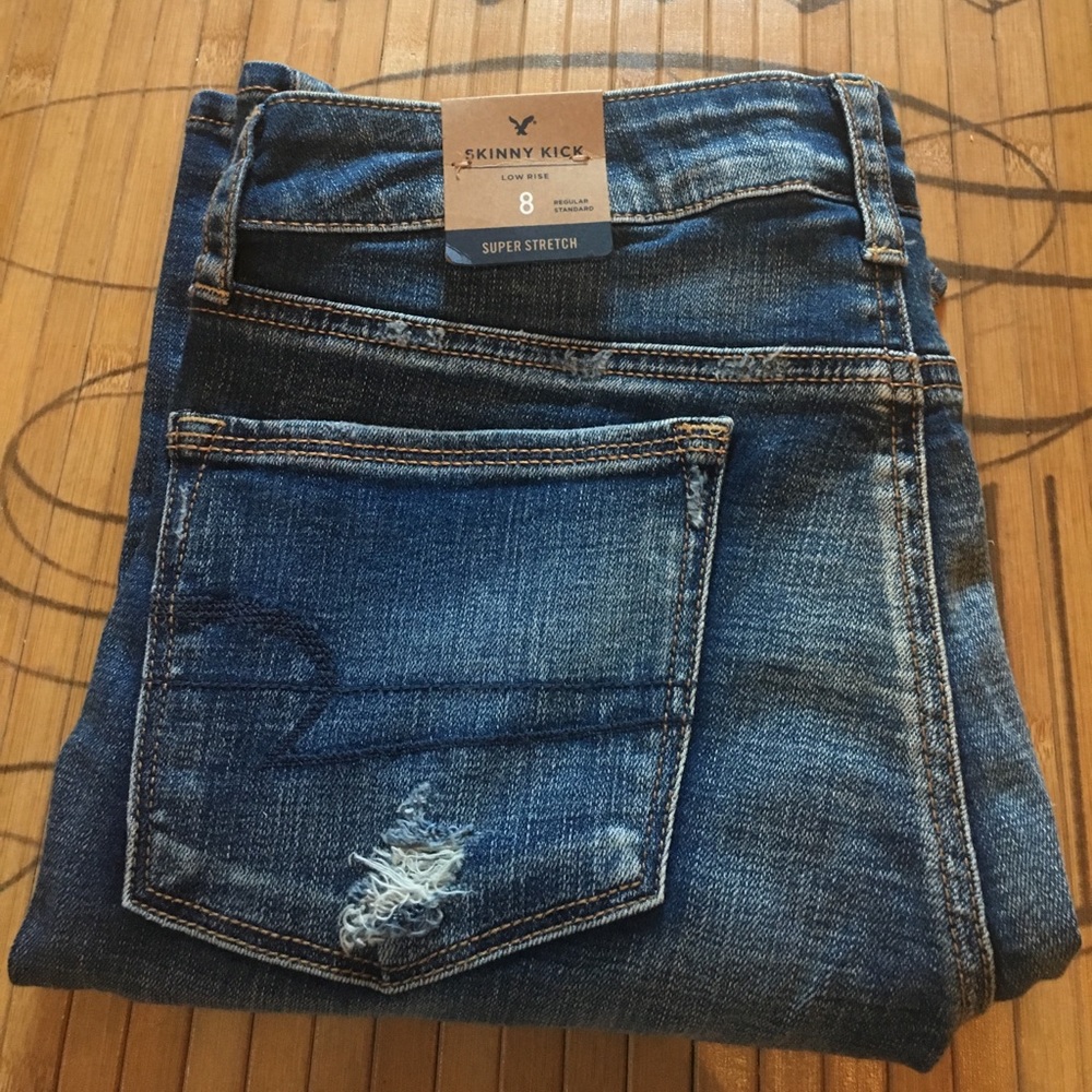 American Eagle skinny kick jeans