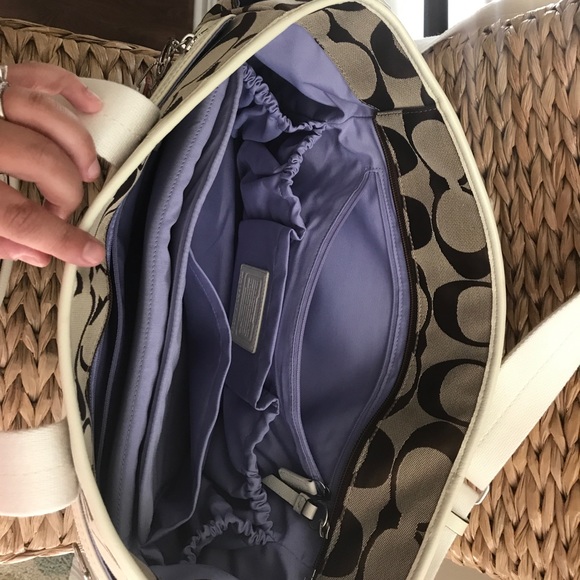 Coach signature C diaper bag - Picture 2 of 6