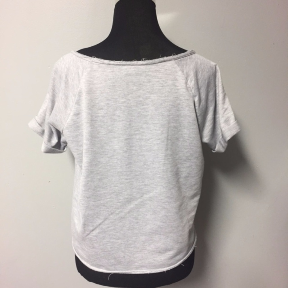 R21 Cropped Sweatshirt EUC - Picture 5 of 6