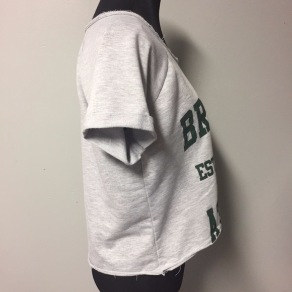 R21 Cropped Sweatshirt EUC - Picture 4 of 6