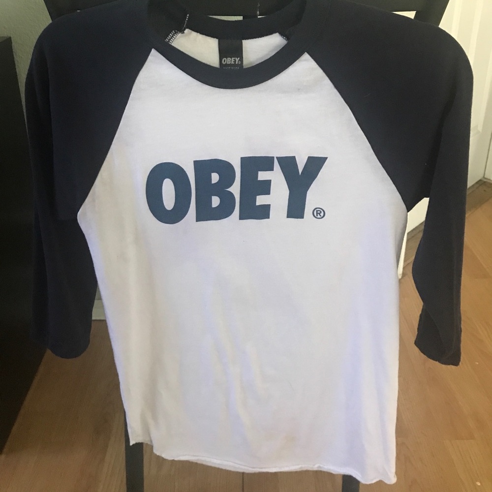 Obey 3/4 sleeve baseball tee