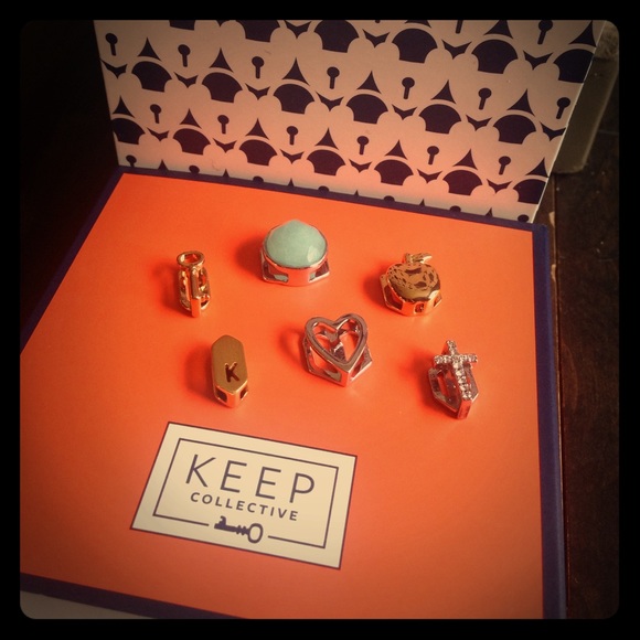 Keep Collective Charms - Picture 1 of 4