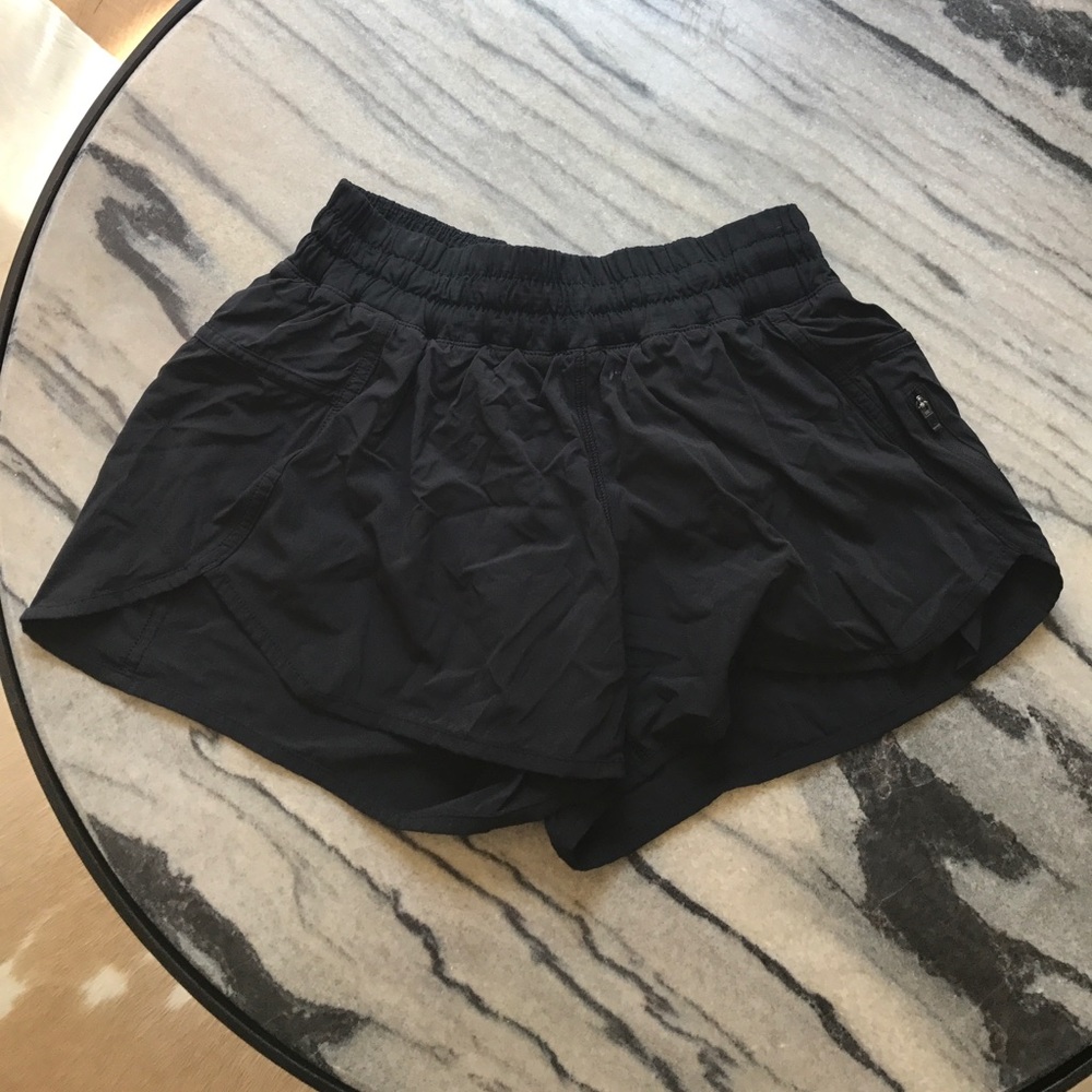 Black size 8 lululemon tracker shorts