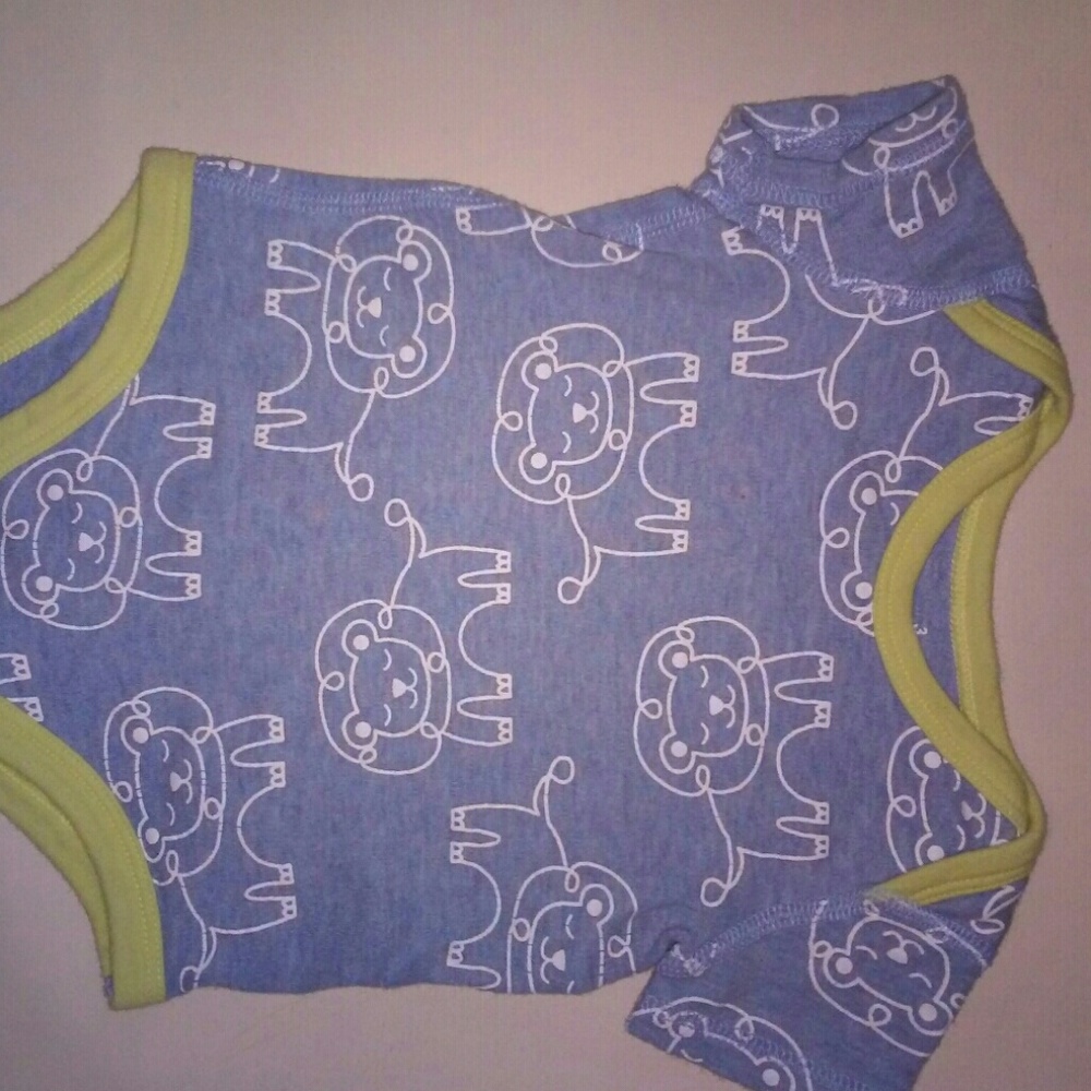 Baby clothes