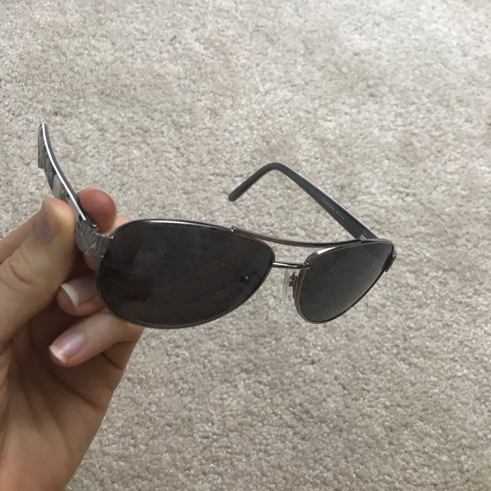 aviator sunglasses