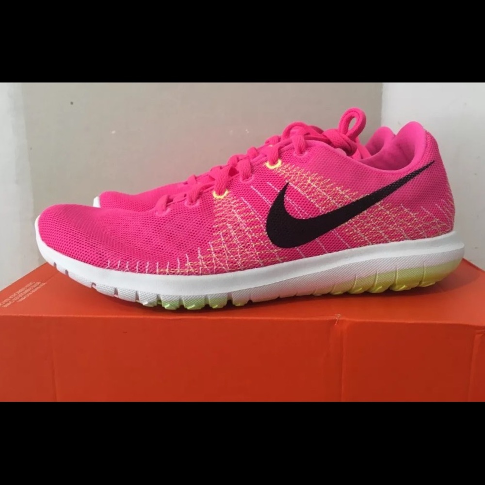 Nike sneakers size 8