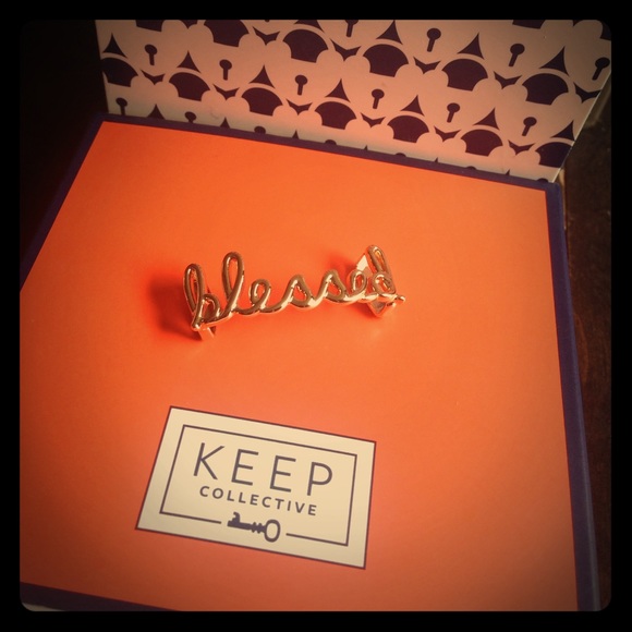 Keep Collective Charm - Picture 1 of 4