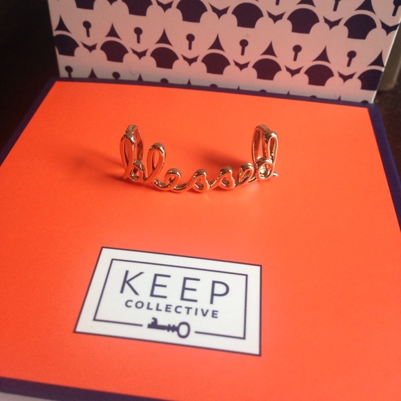 Keep Collective Charm - Picture 3 of 4