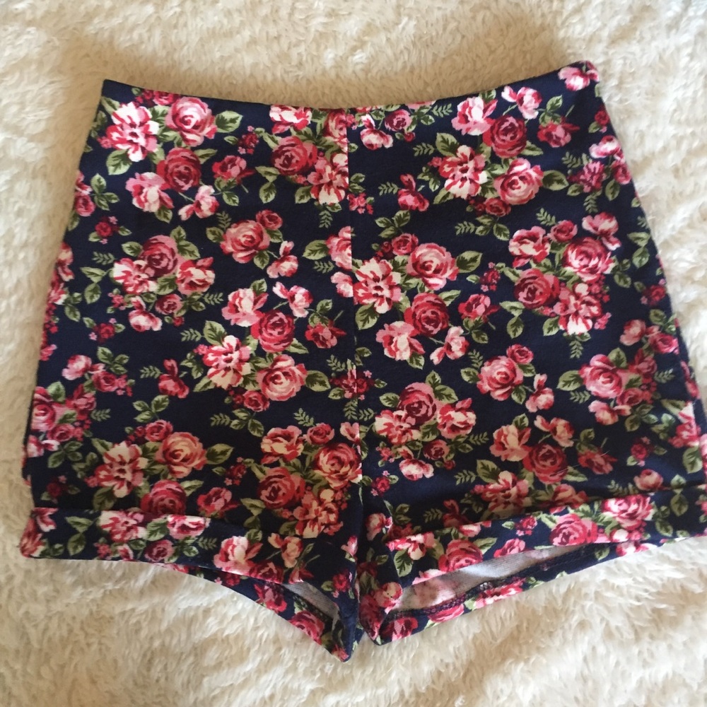 Floral shorts XS (XXI)🥳Host Pick
