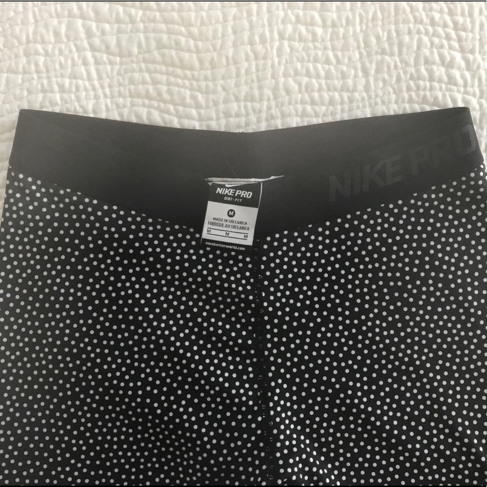 Nike Dri-fit Polka Dot Legging
