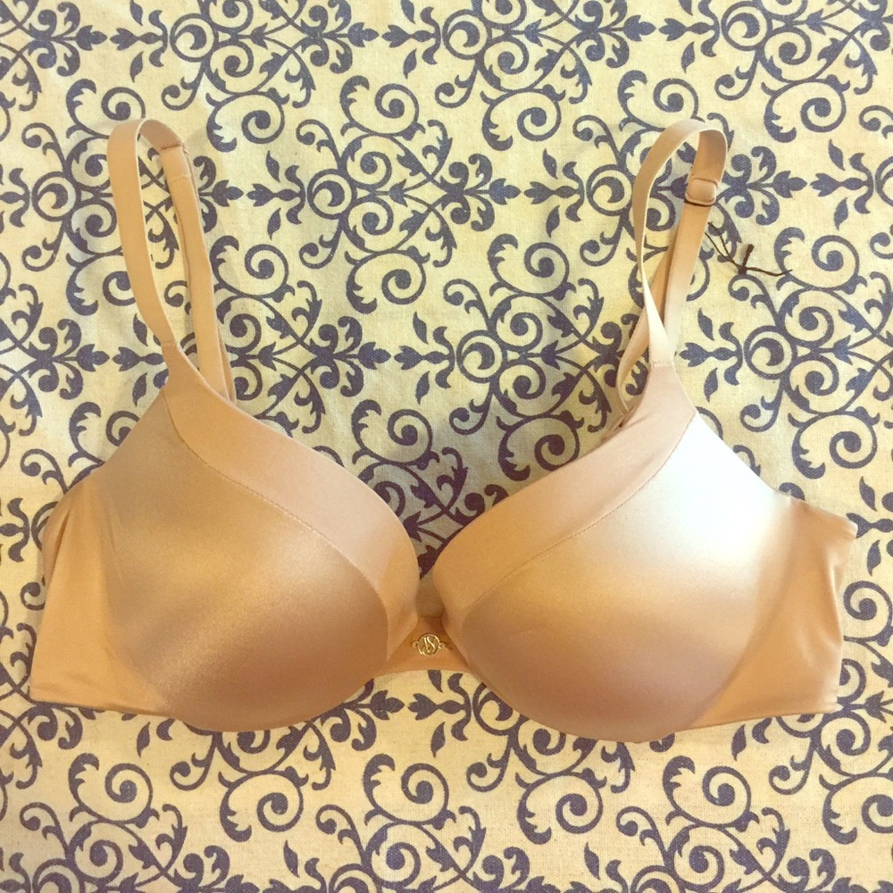 Victoria's Secret So Obsessed Nude Bra 34B