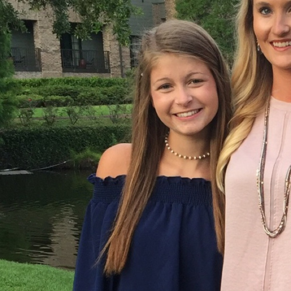 Meet your Posher, Abby