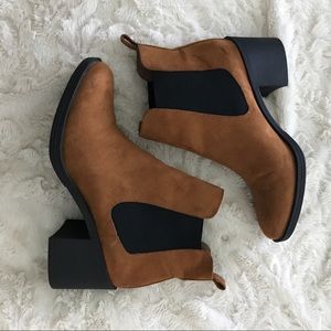 H&M Chelsea boots