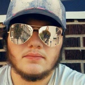 Meet your Posher, Troy