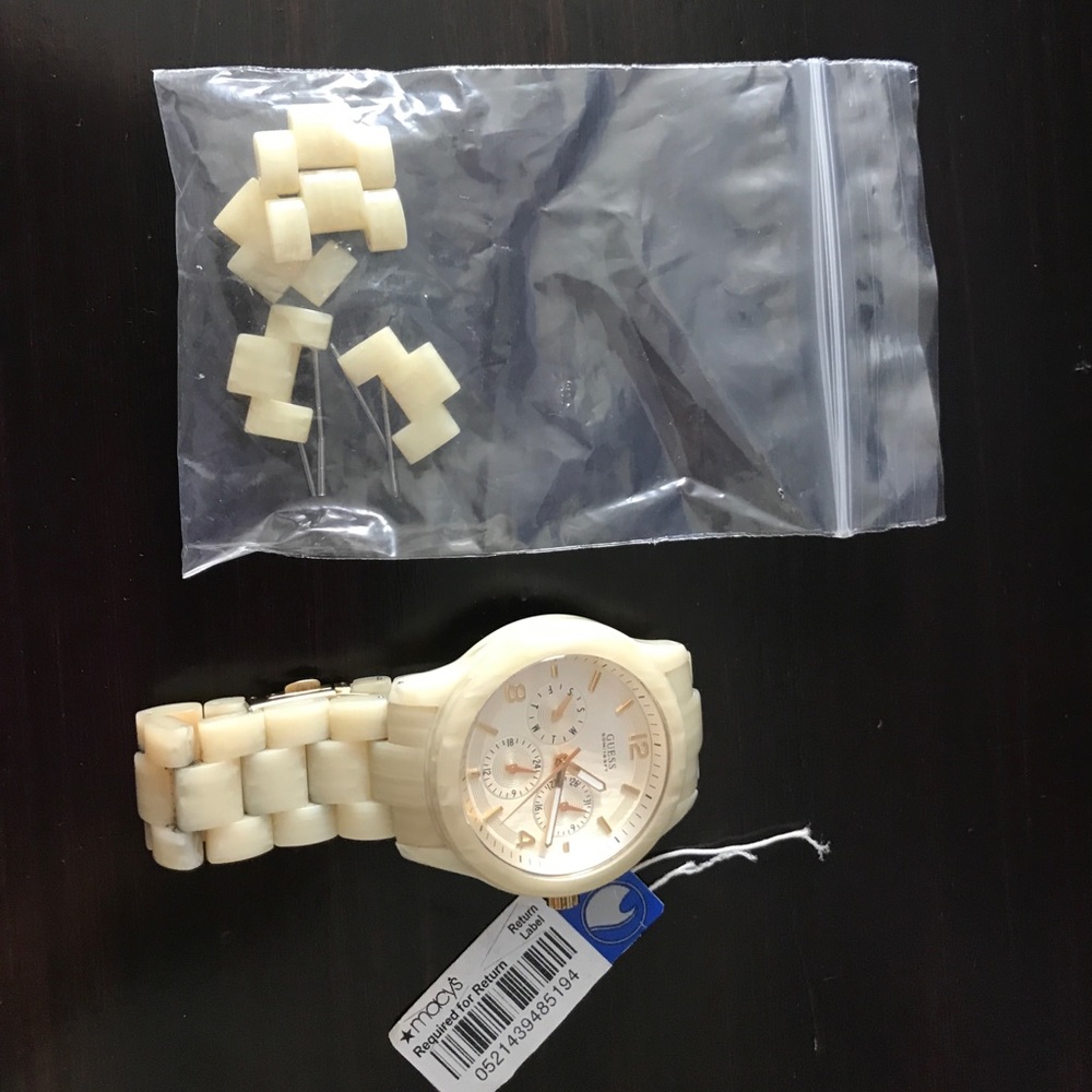 Guess horn Acrylic watch
