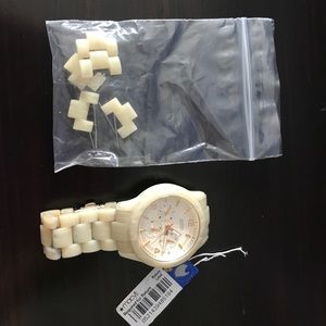 Guess horn Acrylic watch