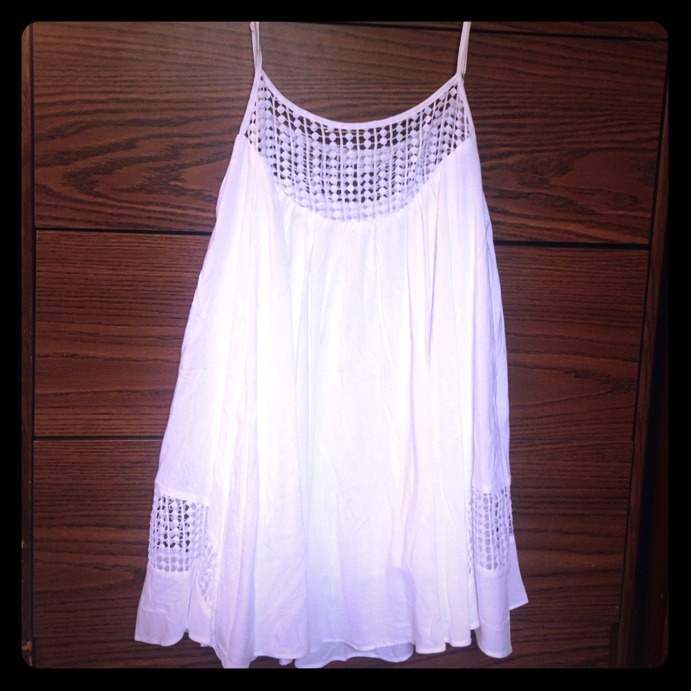 Super Cute White Swing Tank