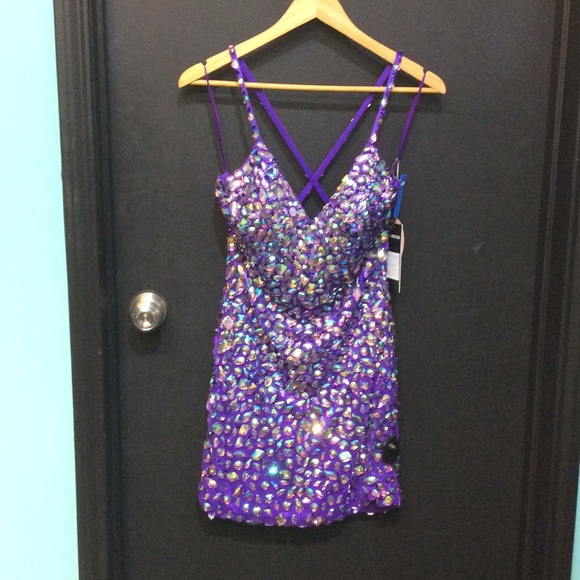 Vienna Prom Short Formal Dress - Picture 2 of 8