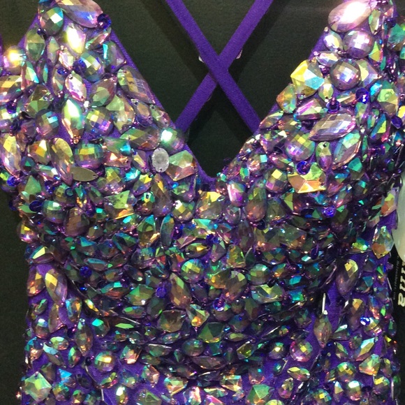 Vienna Prom Short Formal Dress - Picture 7 of 8