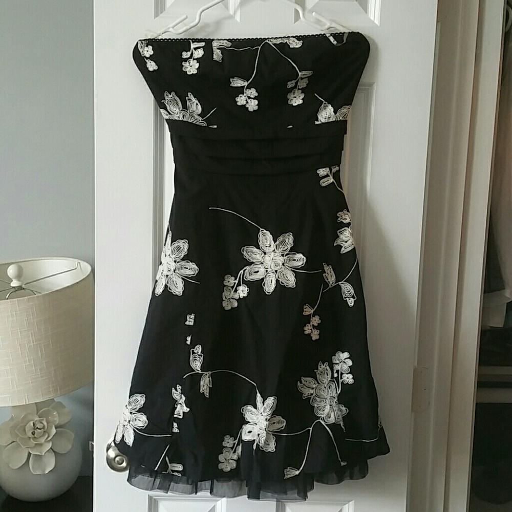3 FOR $15 Have & Have black dress
