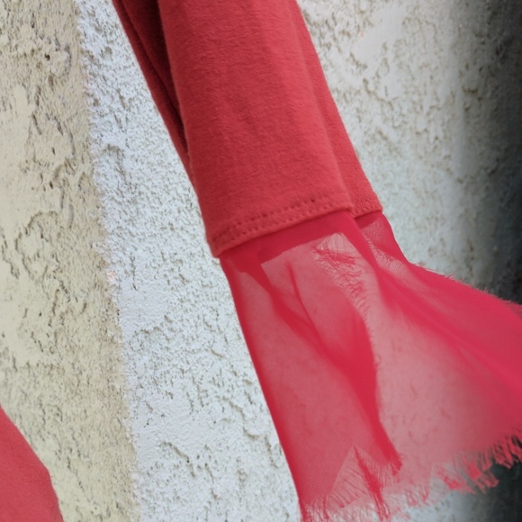 Coral boat neck boho top w fine mesh wrists - Picture 2 of 4