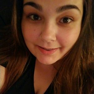Meet your Posher, Maja