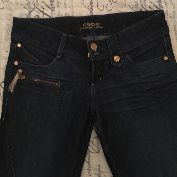 BEBE ripped jeans - Picture 3 of 7