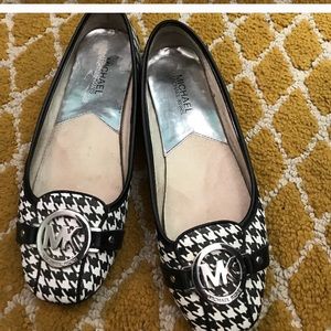 Michael Kors flats