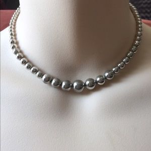 Silver Graduated Bead Choker