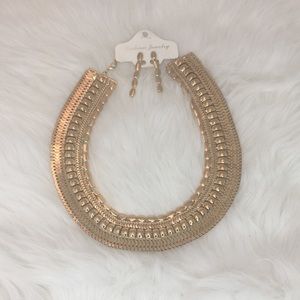 Gold Tones Necklace with Matching Gold Earring Set