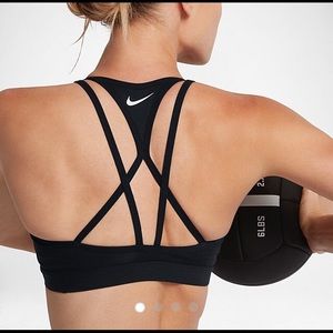 Nike Indy cooling women's light support sports bra