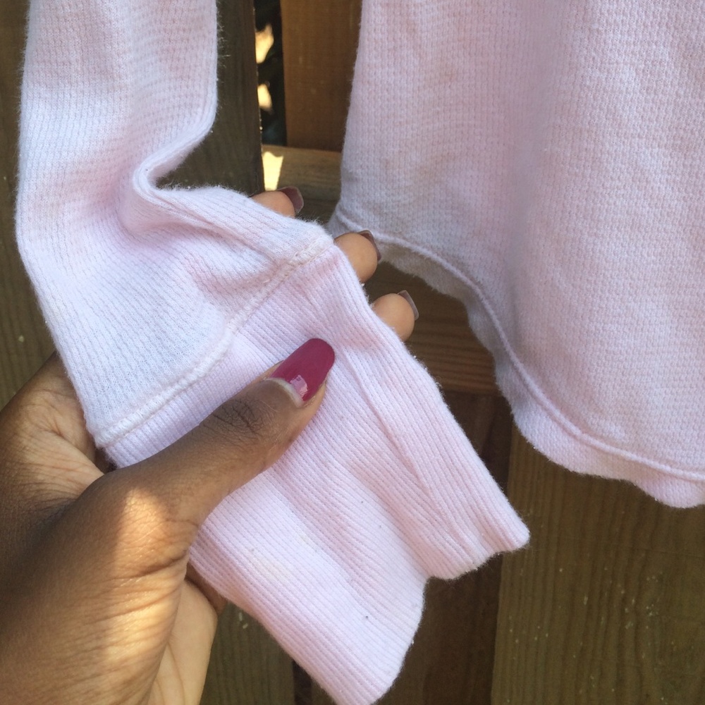 A.E graphic long sleeve top - Picture 3 of 4