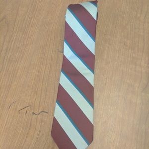 Brooks Brothers tie