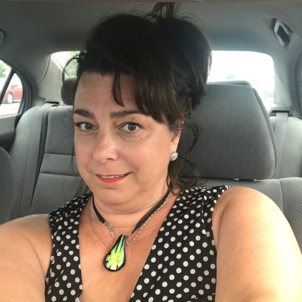 Meet your Posher, Pamela