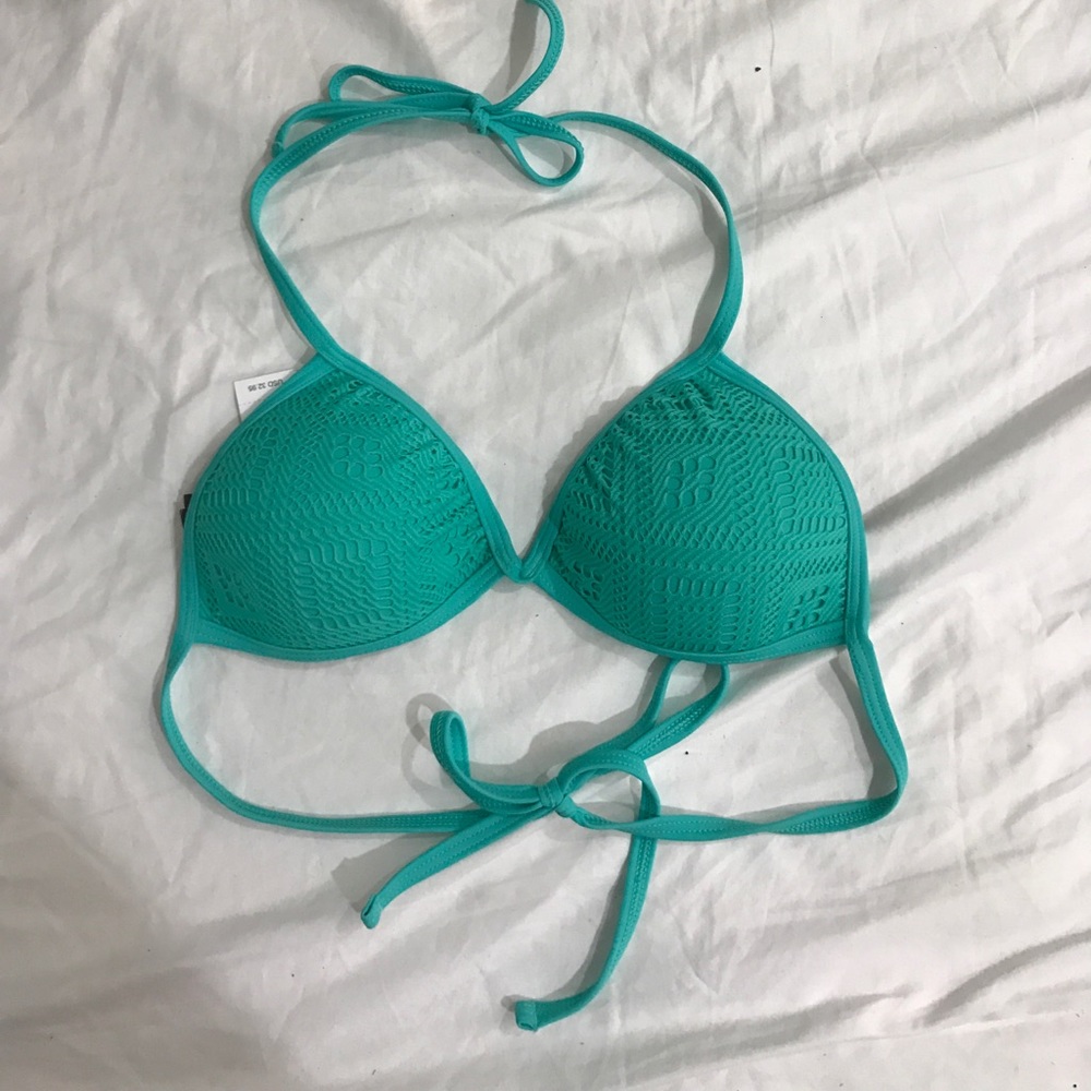 NWT Aerie Bridget Triangle Bikini Swim Top