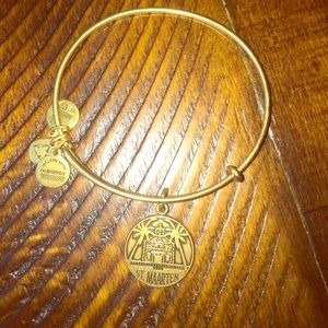 Alex and ani st. Maarten