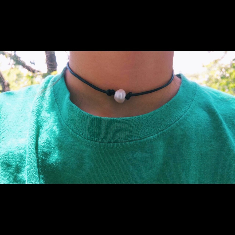 Single Pearl Leather Choker and Necklace