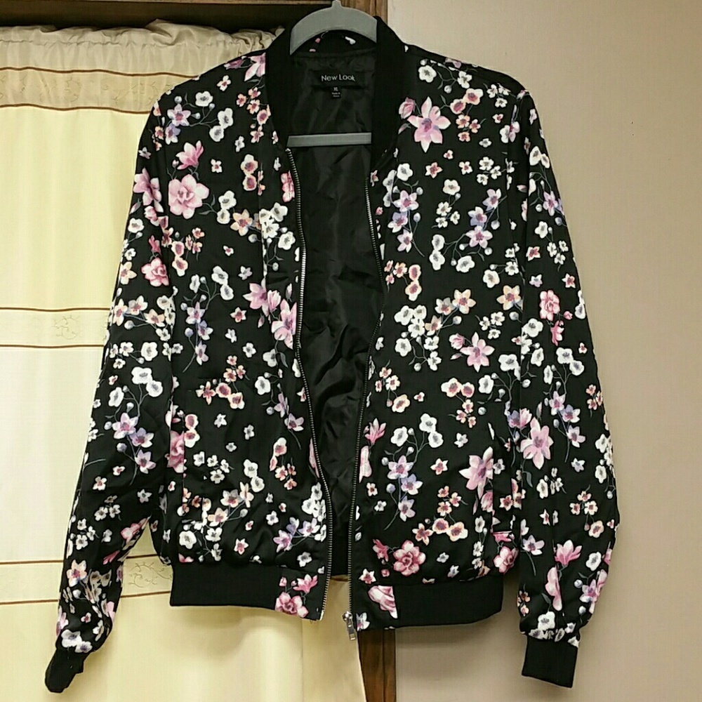 Lightweight jacket