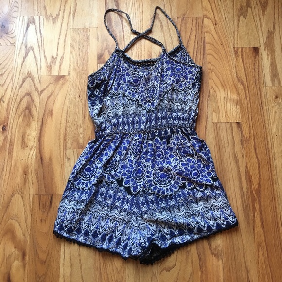 Printed romper. - Picture 4 of 4
