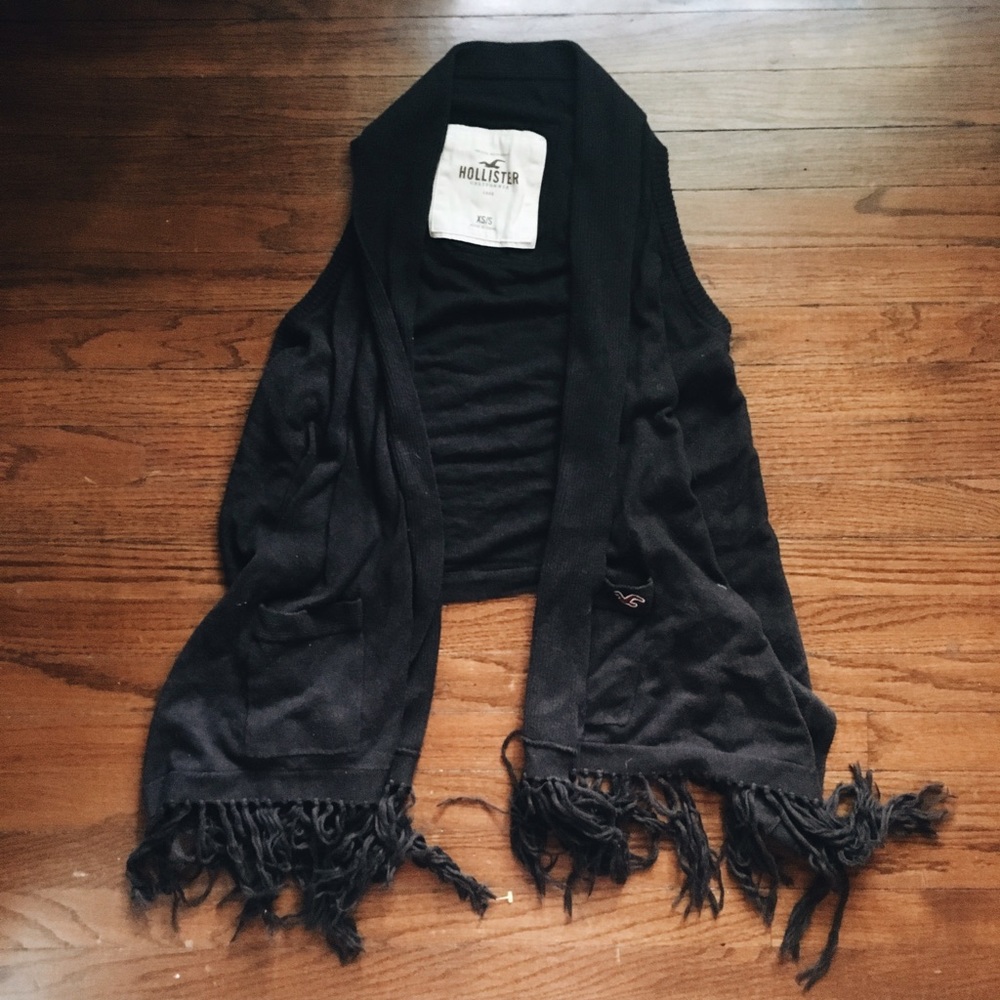 Hollister XS/S brown long frayed vest