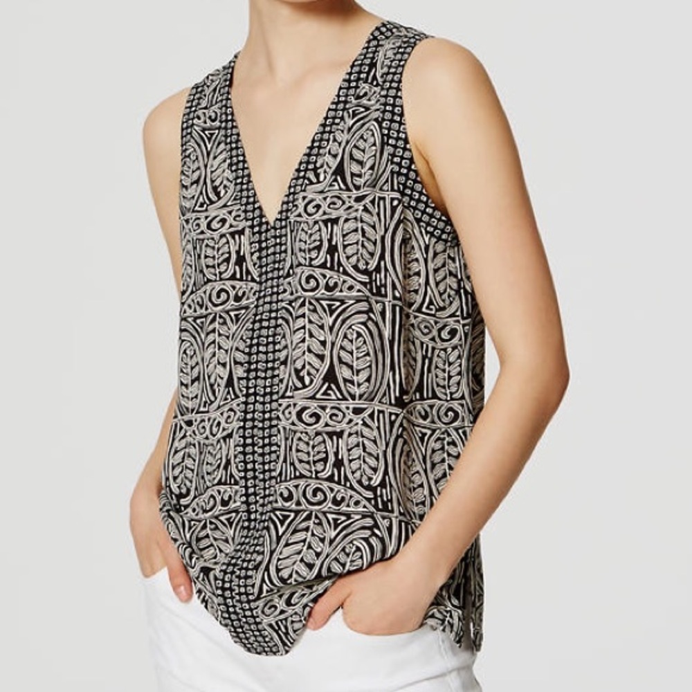 NWOT! Loft Leafy V-Neck Shell