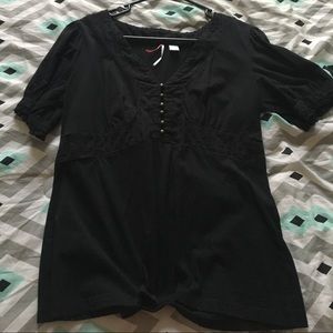 Black 3/4 sleeve top