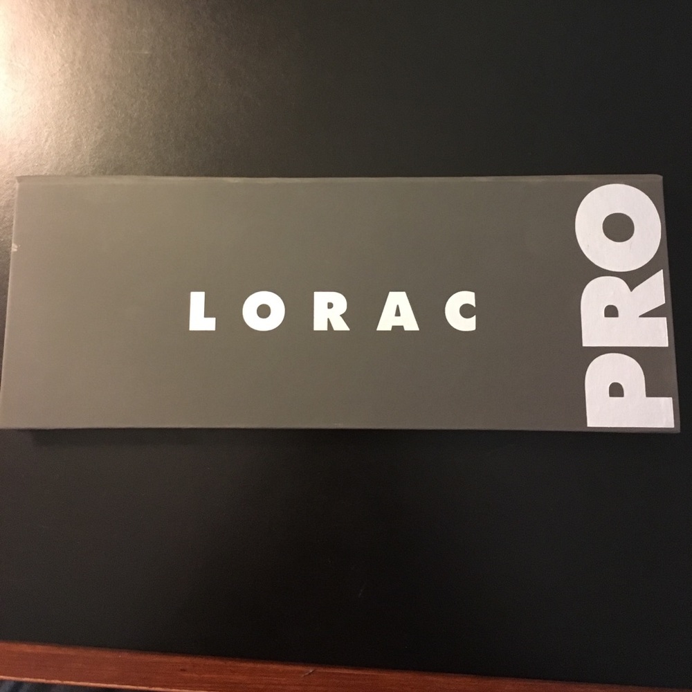 Lorac Pro 2 Palette, in very good condition!