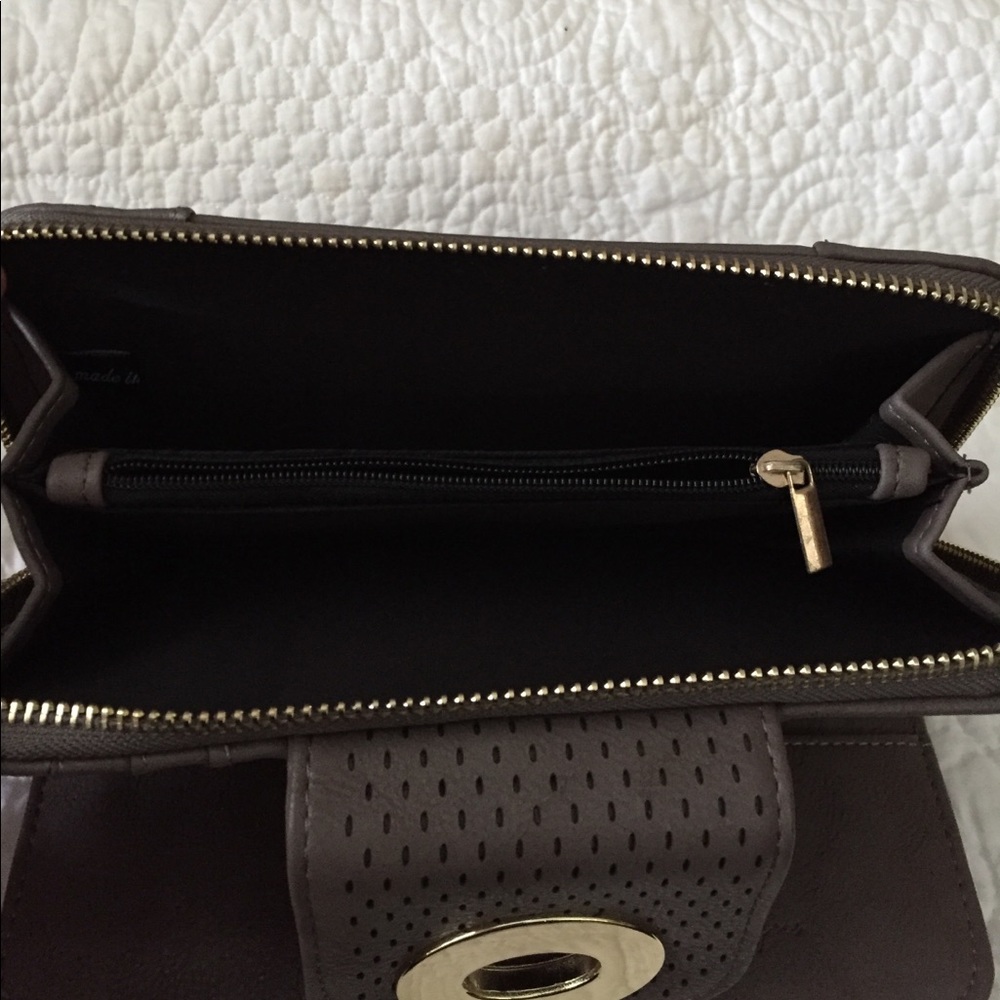 Multifunctional Wallet - Picture 6 of 7