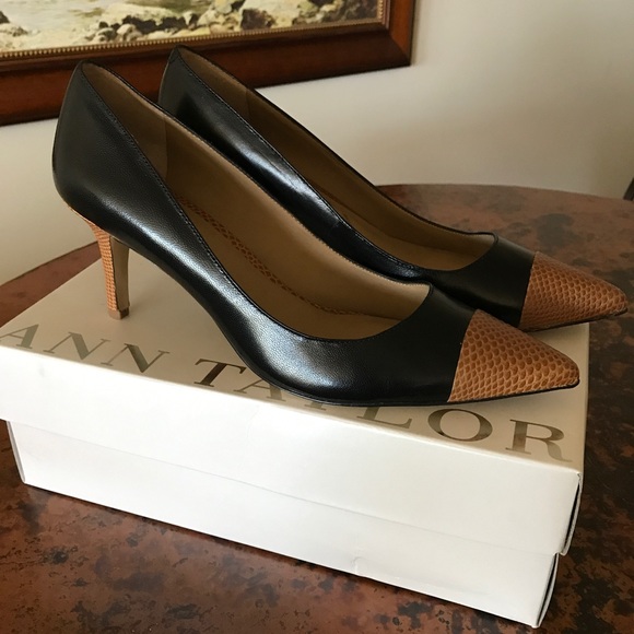 Ann Taylor Shoes - Ann Taylor Eryn Cap Toe Kitten Heels NWOT