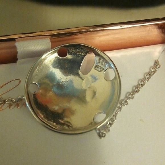 Sterling silver Sand dollar necklace - Picture 3 of 6