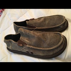 Sanuk slip on loafers