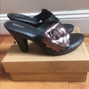 Born Rozalia sandals. New in box