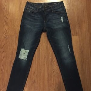 DL1961 Florence instasculpt 28 distressed jeans