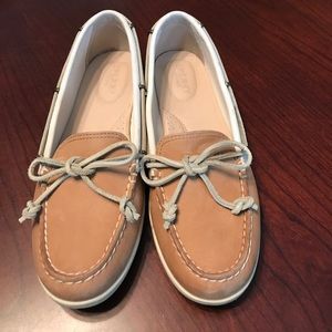 Sperry Topsiders
